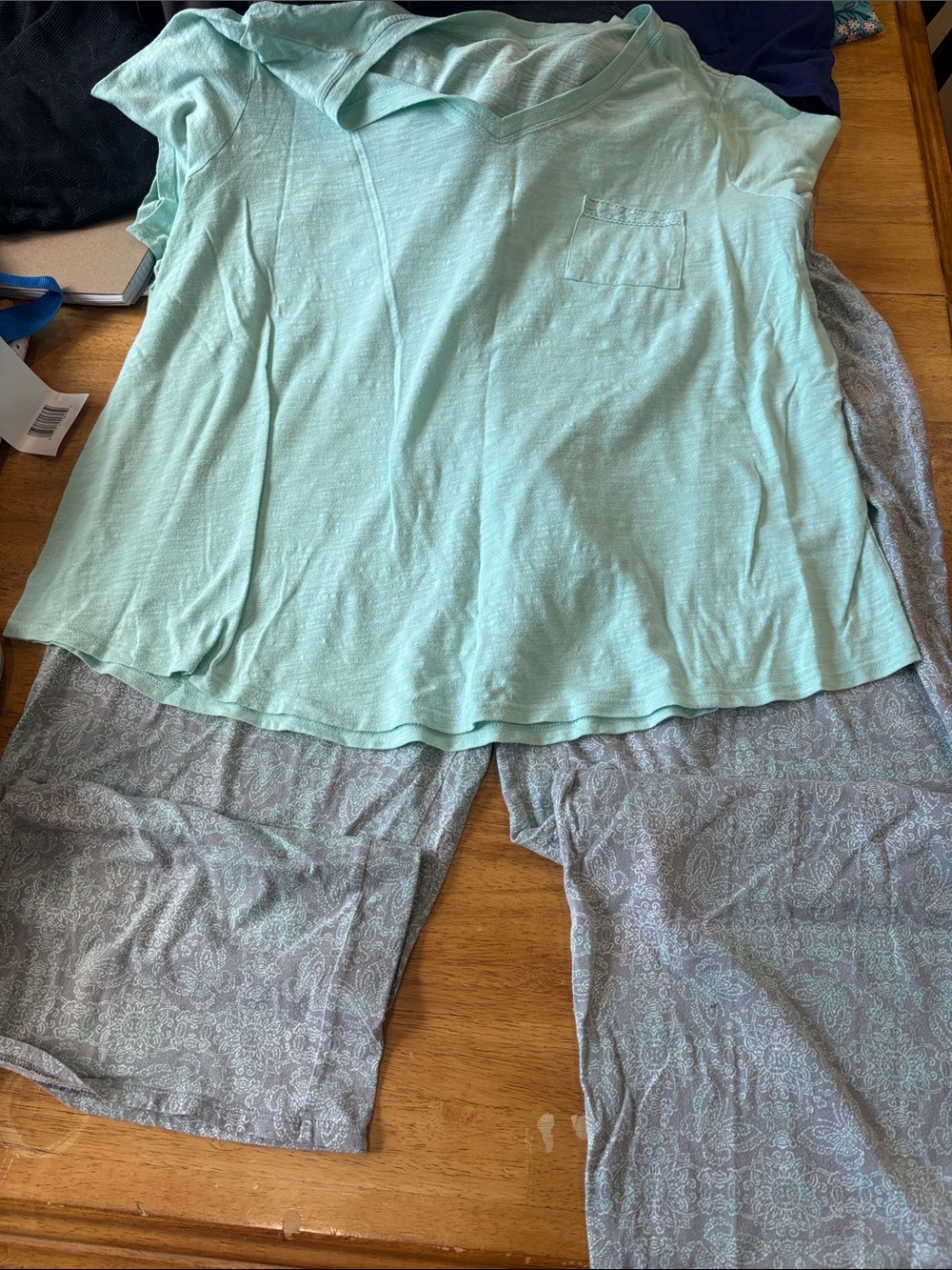 Sonoma Mint Green Short Sleeve Pajama Top with Patterned Gray Lounge Pants